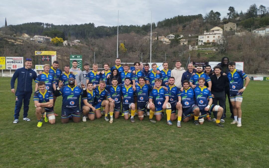 VICTOIRE DE NOS ESPOIRS JAUNES & BLEUS A DUGRADUS