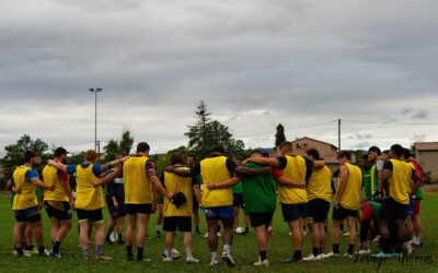 POURSUIVONS SUR NOTRE TRAJECTOIRE JAUNE & BLEUE