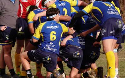 LE MANO A MANO CONTINUE EN TETE DE LA POULE